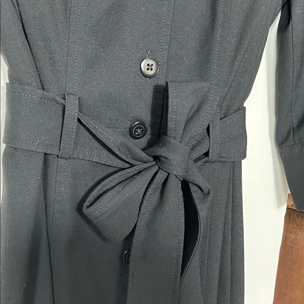 Banana Republic Black Button-Up Dress 💜 - Picture 4 of 9